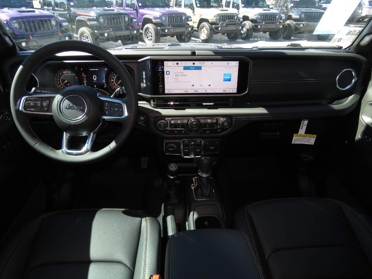 2026 Jeep Wrangler Sahara 4dr