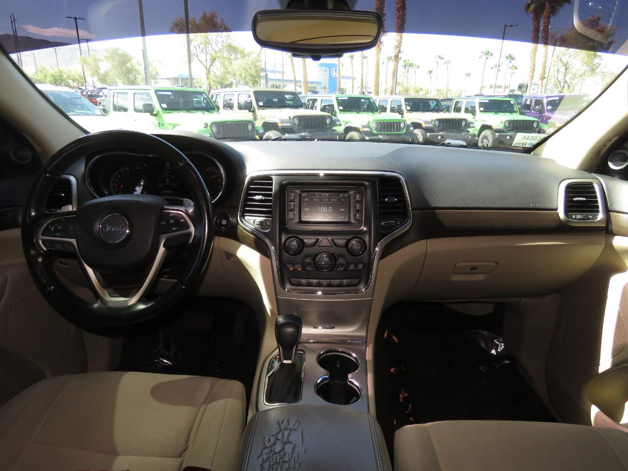 2017 Jeep Grand Cherokee Laredo