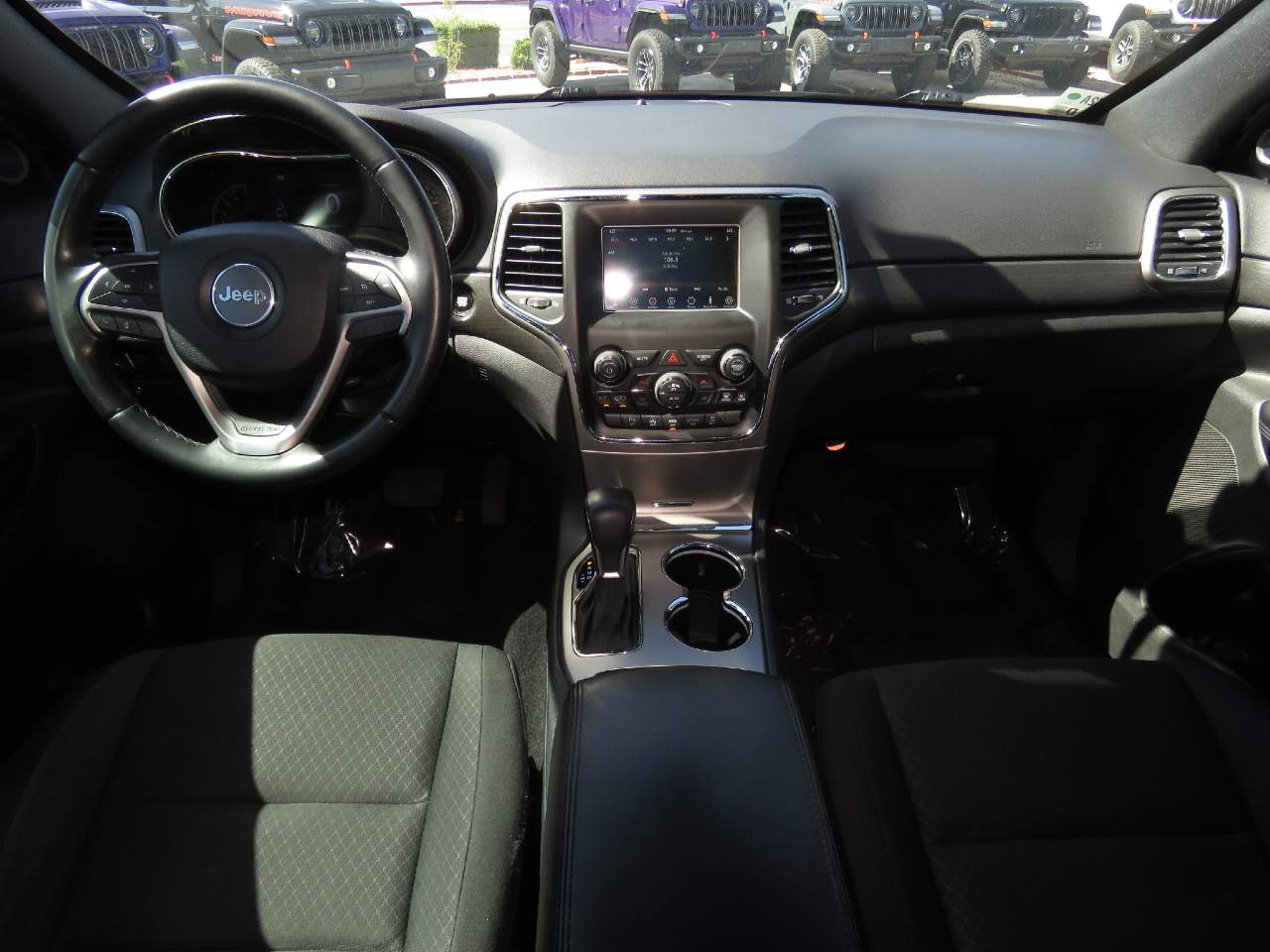 2018 Jeep Grand Cherokee Laredo