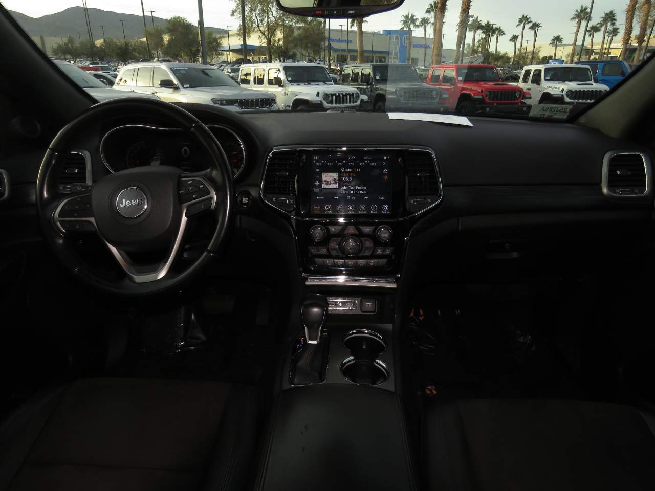 2020 Jeep Grand Cherokee Laredo E