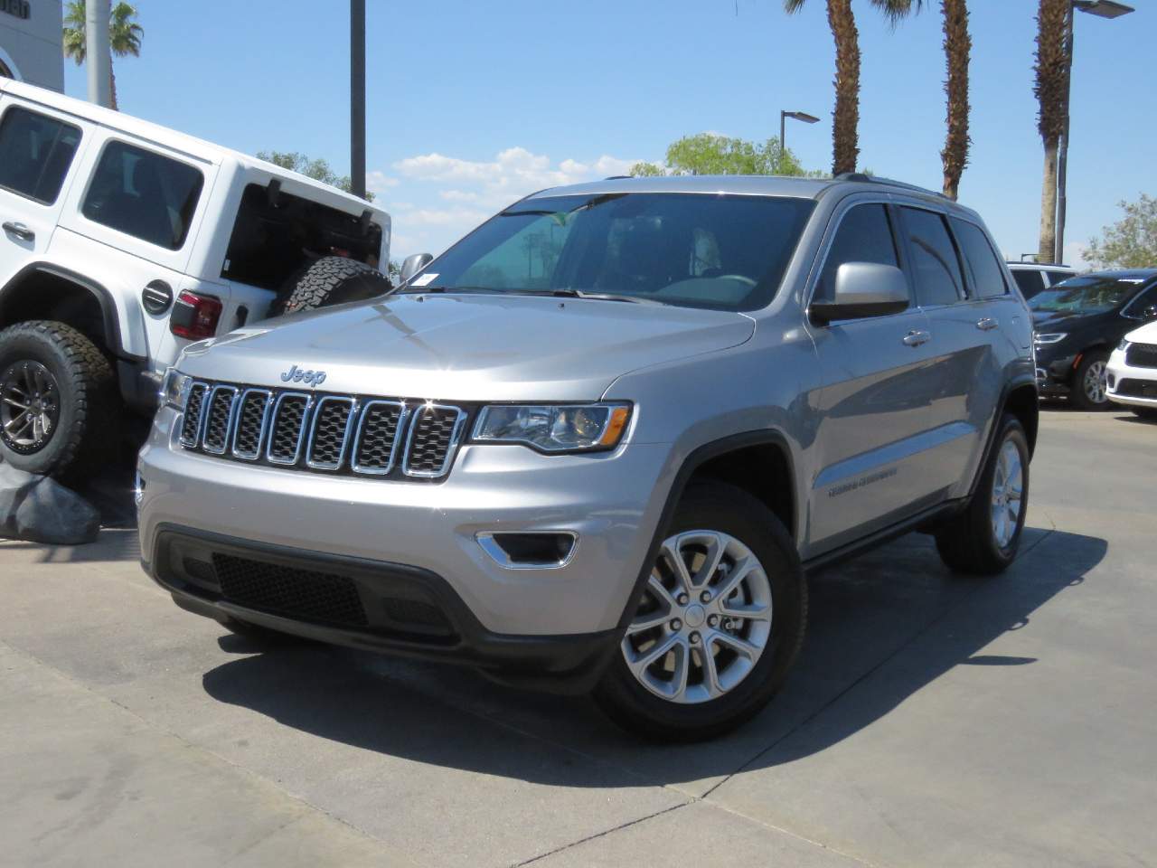2021 Jeep Grand Cherokee Laredo E