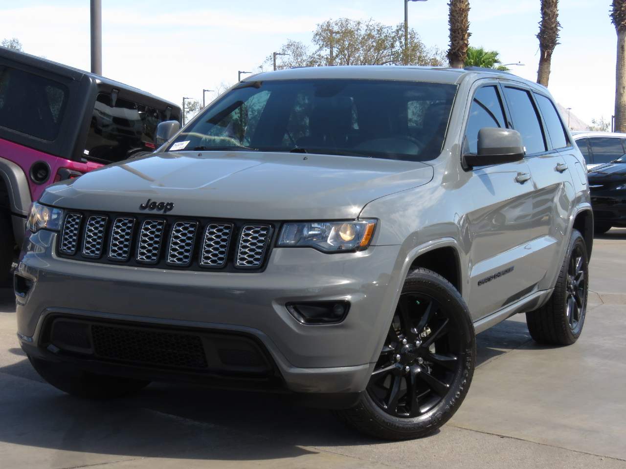 2020 Jeep Grand Cherokee Altitude