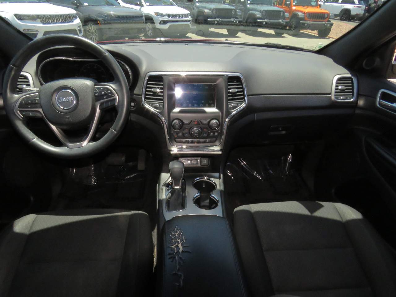 2018 Jeep Grand Cherokee Laredo