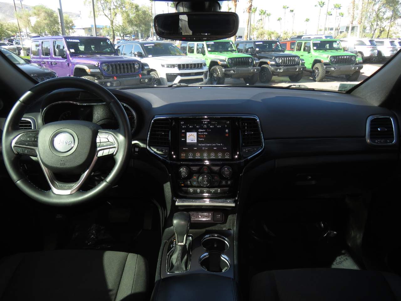 2019 Jeep Grand Cherokee Laredo