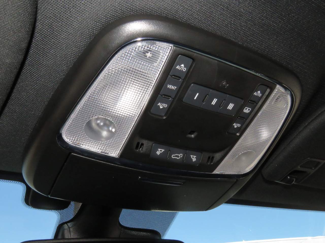2021 Jeep Grand Cherokee 80th Anniversary Edition