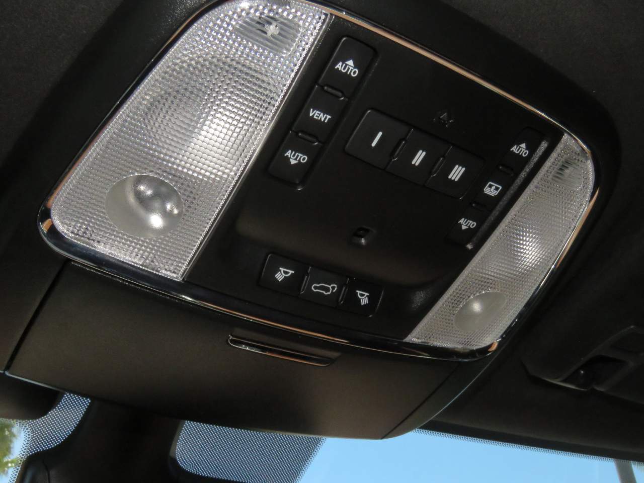 2018 Jeep Grand Cherokee Summit