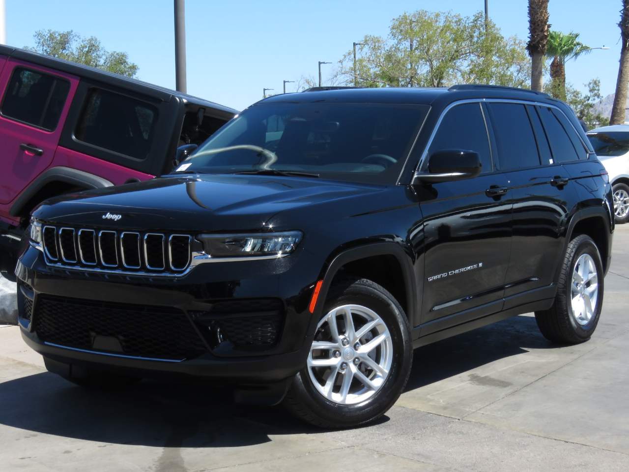 2024 Jeep Grand Cherokee Laredo X