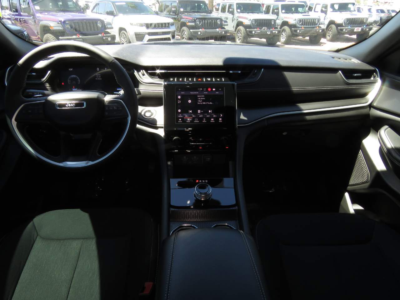 2024 Jeep Grand Cherokee Laredo X