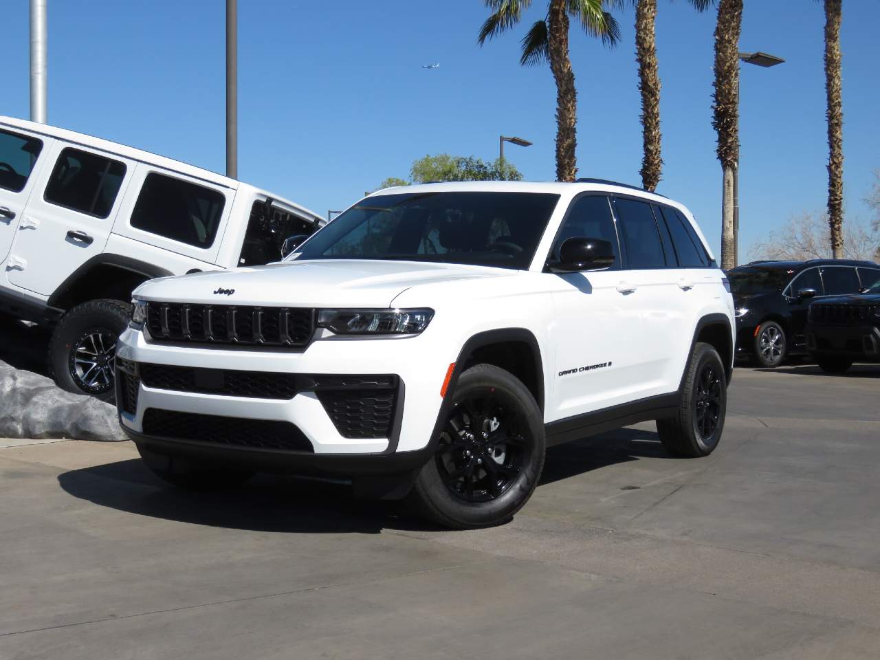 2026 Jeep Grand Cherokee Altitude