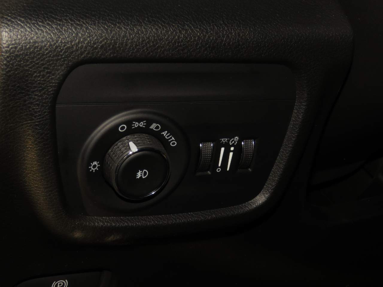 2025 Jeep Grand Cherokee Limited - Photo 25