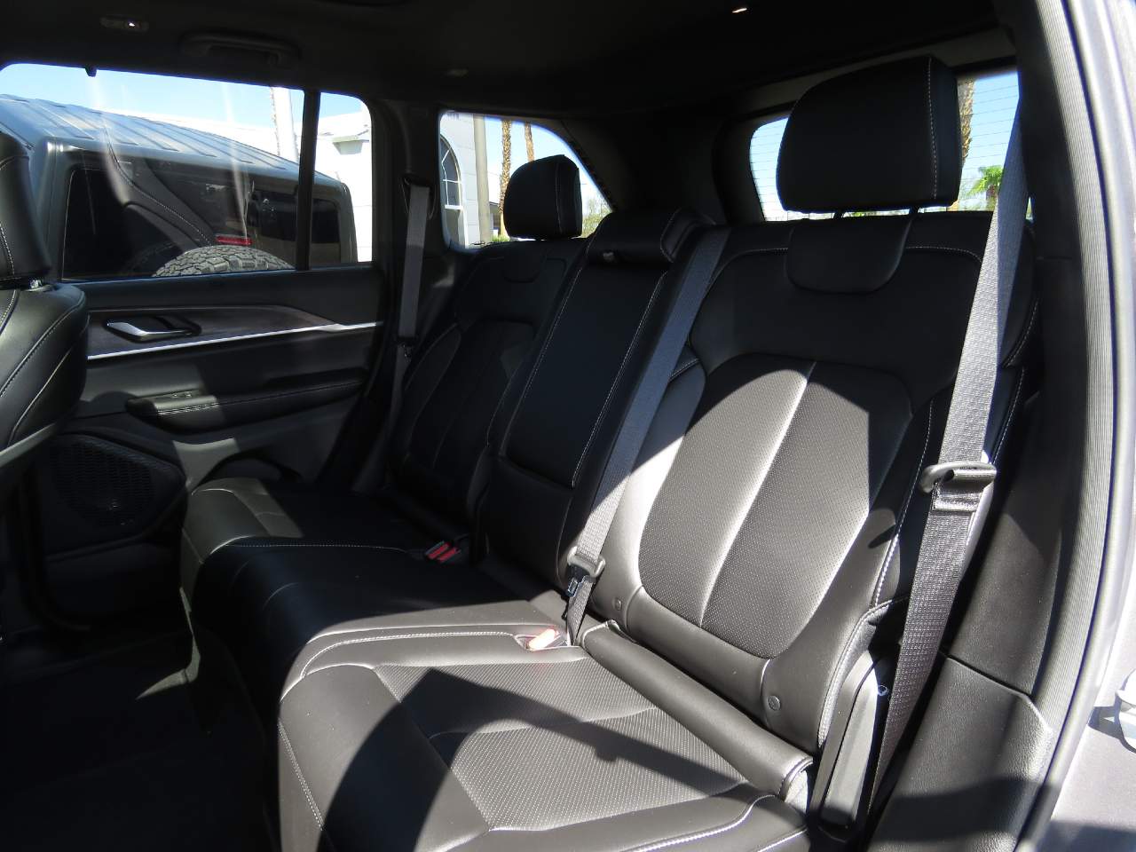 2025 Jeep Grand Cherokee Limited - Photo 8