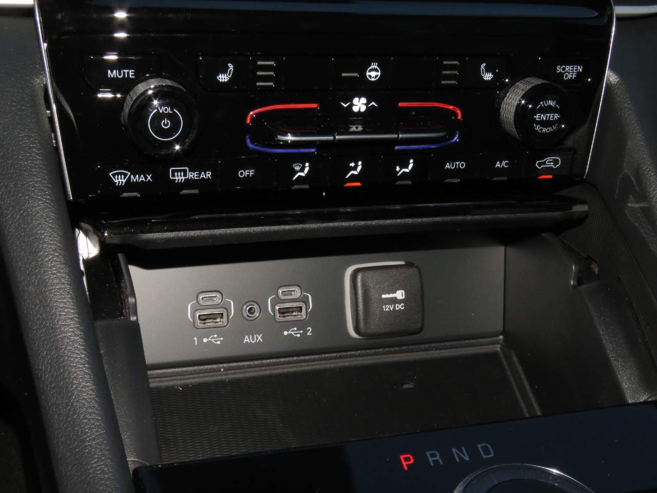 2025 Jeep Grand Cherokee Laredo - Photo 12