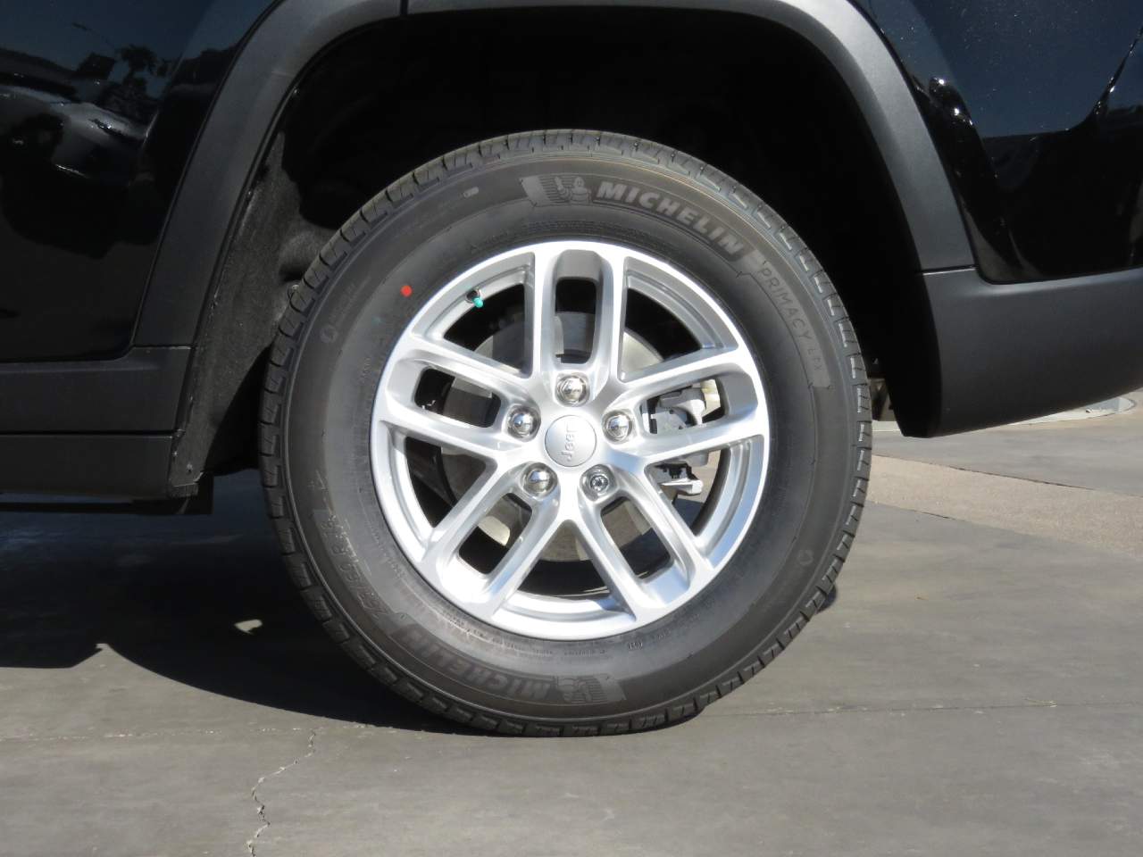 2025 Jeep Grand Cherokee Laredo - Photo 16