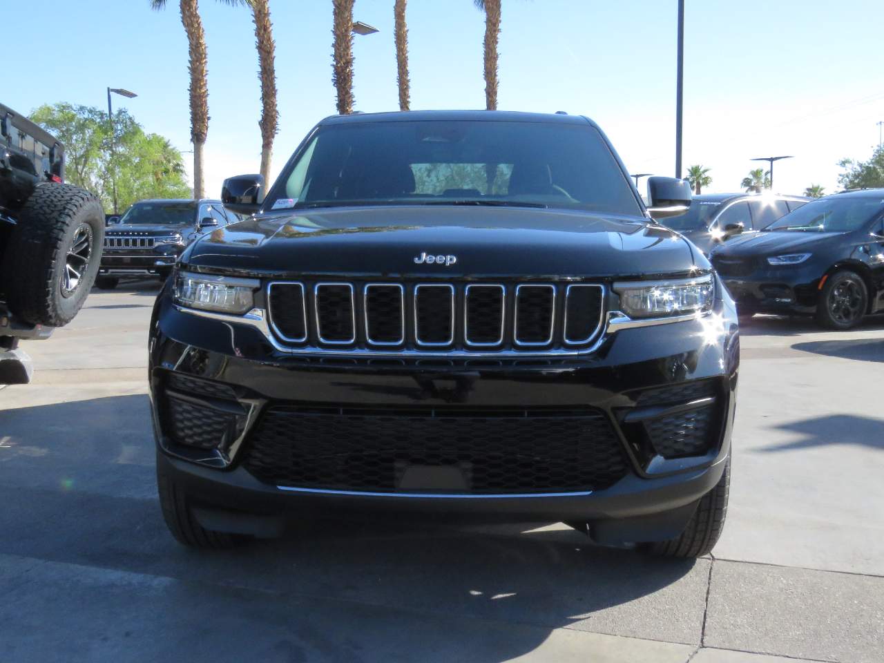 2025 Jeep Grand Cherokee Laredo - Photo 14