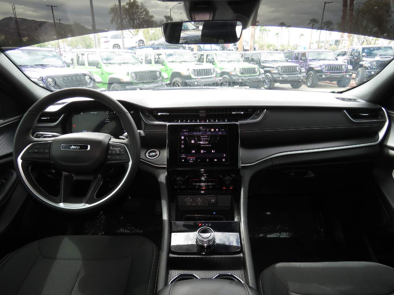 2026 Jeep Grand Cherokee Laredo X