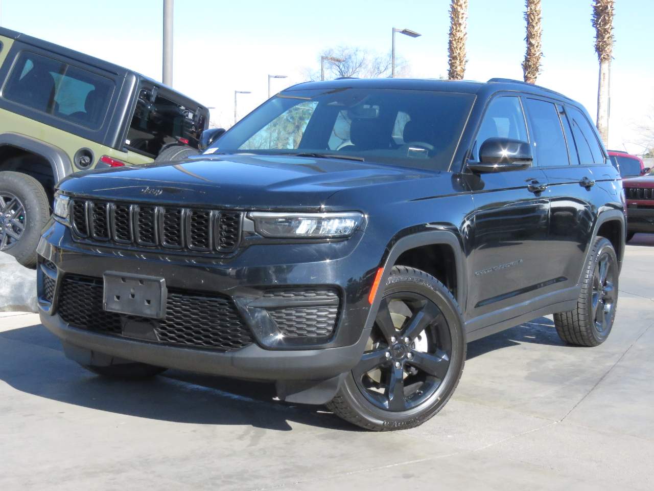 2023 Jeep Grand Cherokee Altitude