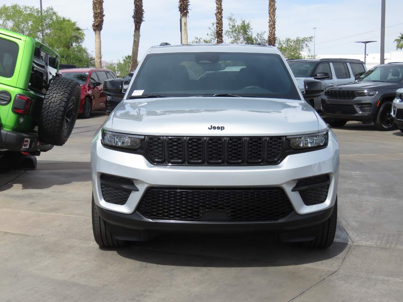 2023 Jeep Grand Cherokee Altitude - Photo 15