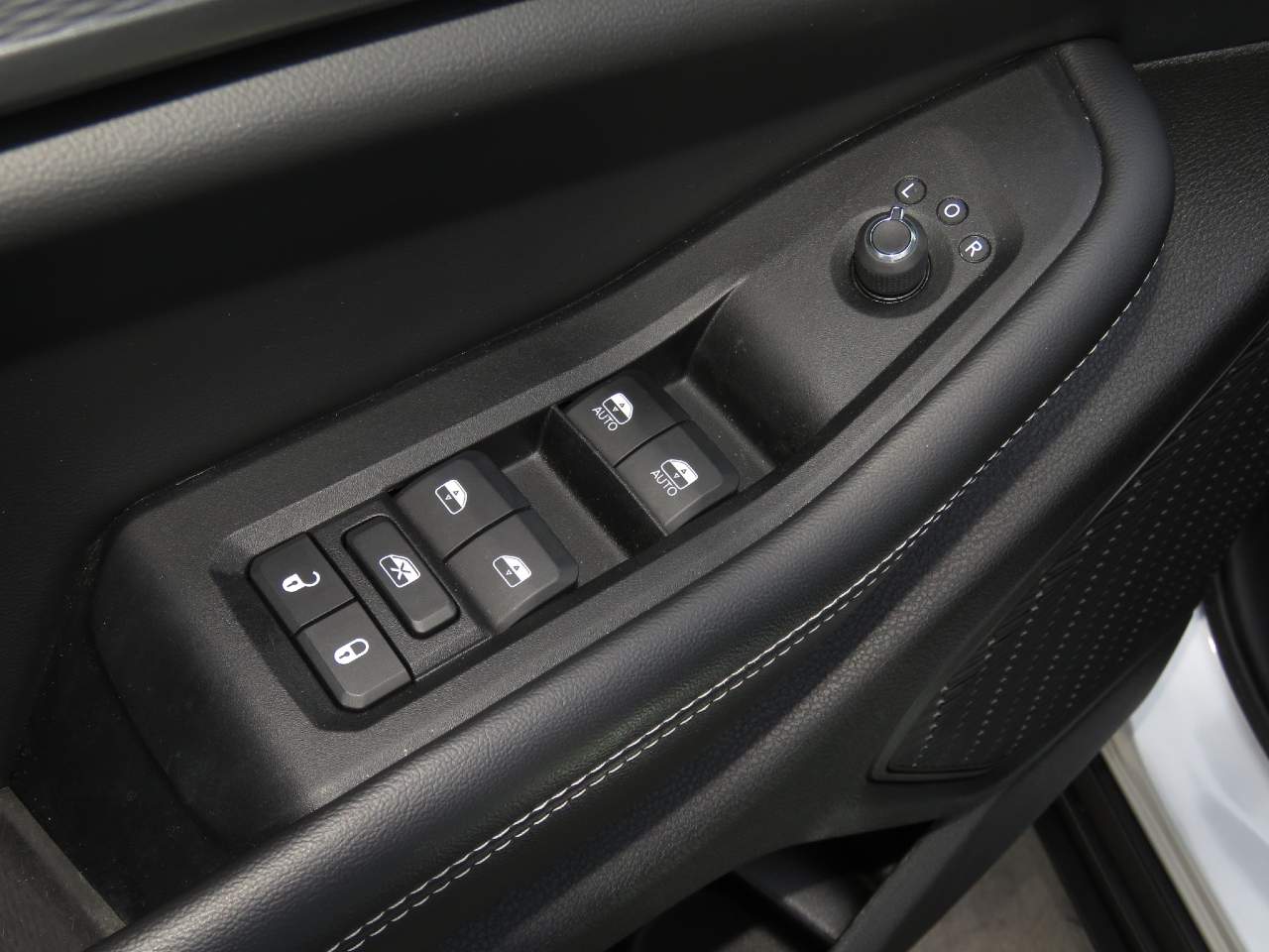 2023 Jeep Grand Cherokee Altitude - Photo 22