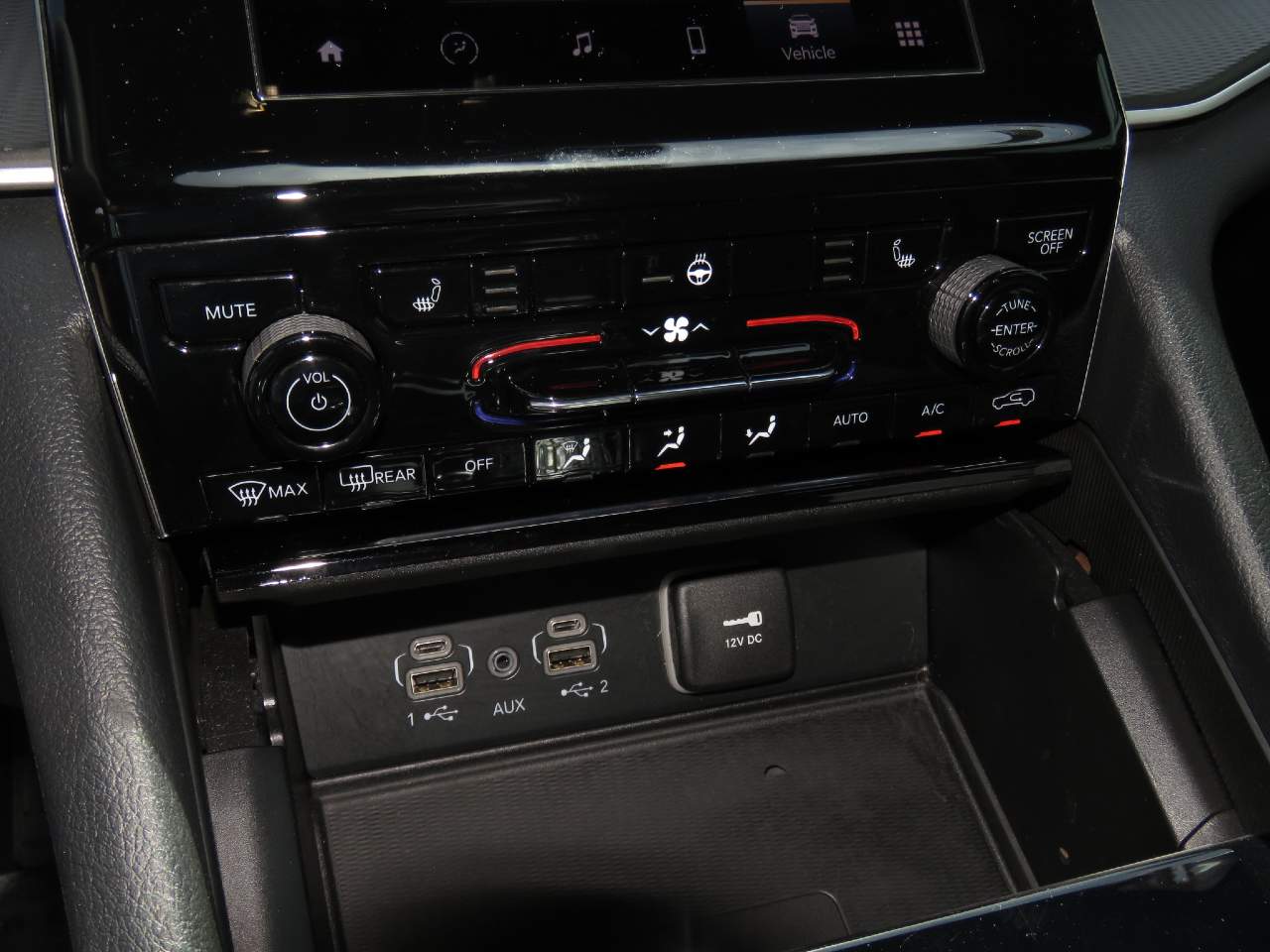 2023 Jeep Grand Cherokee Altitude - Photo 12