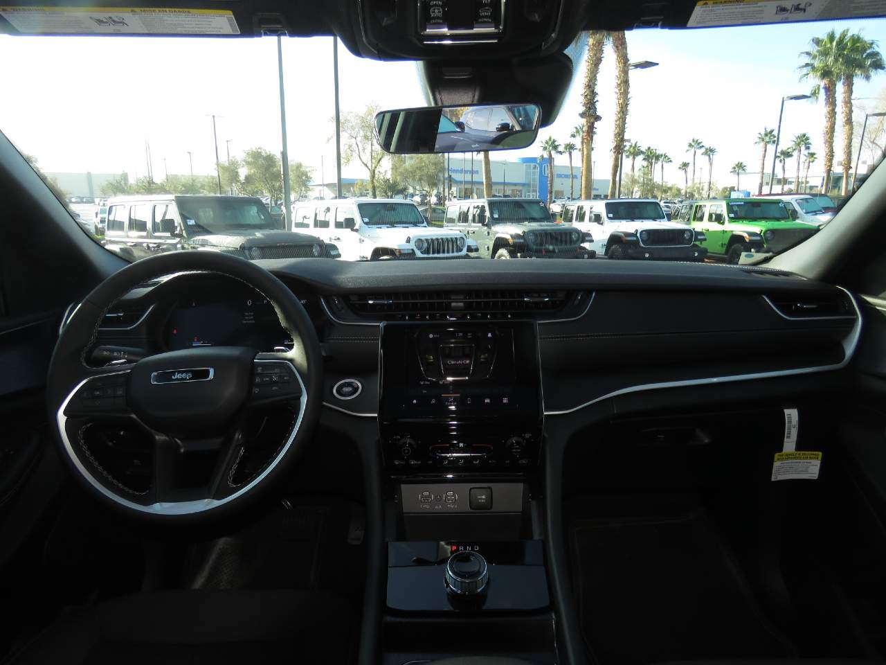 2025 Jeep Grand Cherokee Laredo X