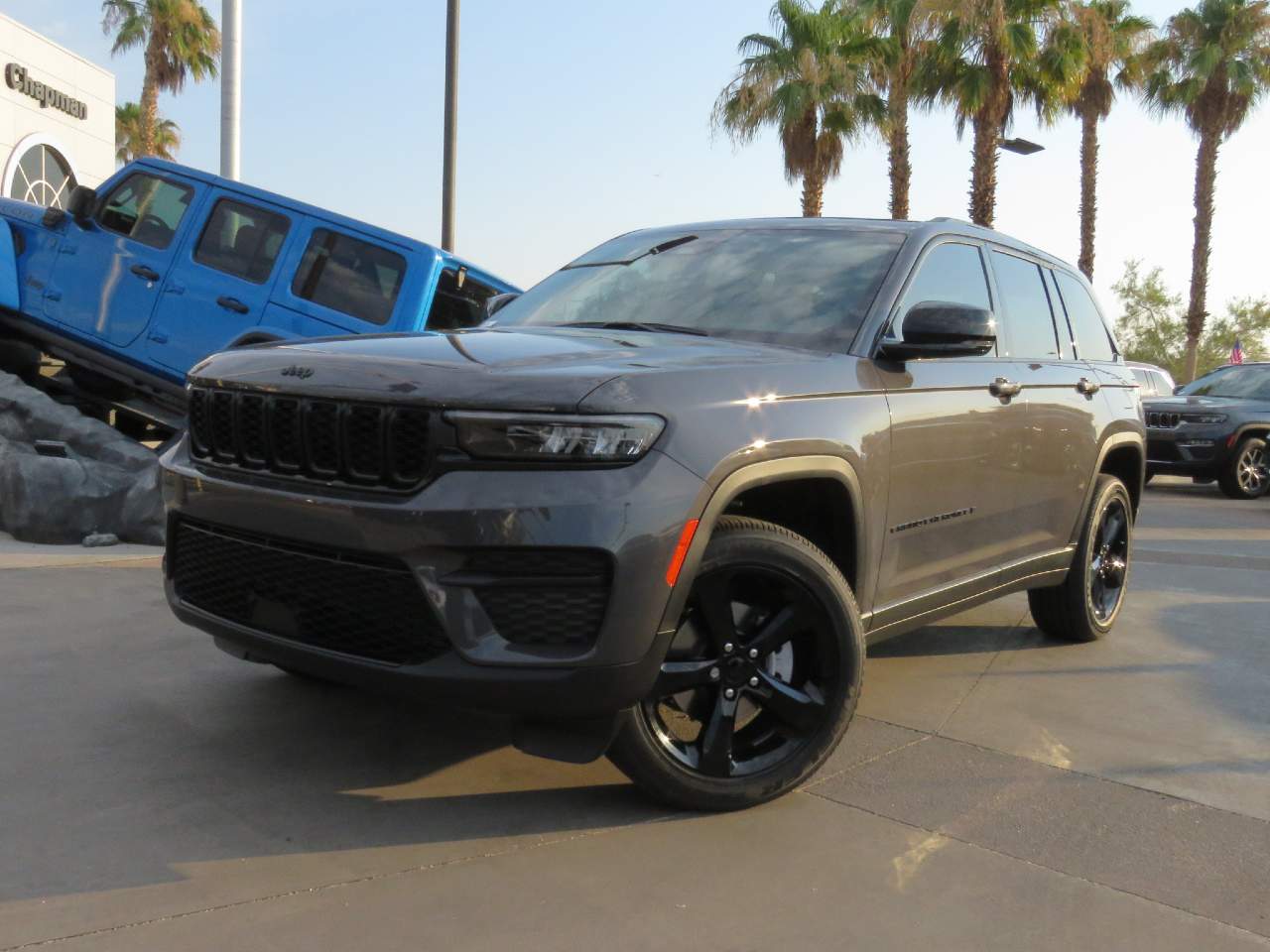 2024 Jeep Grand Cherokee Altitude