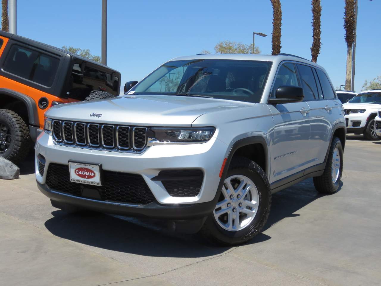 2023 Jeep Grand Cherokee Laredo