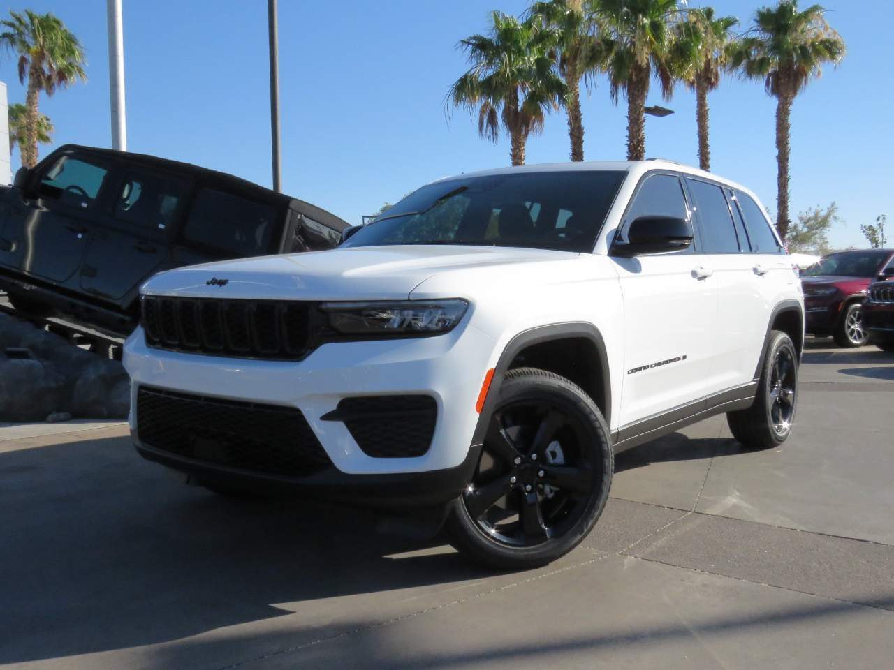 2024 Jeep Grand Cherokee Altitude