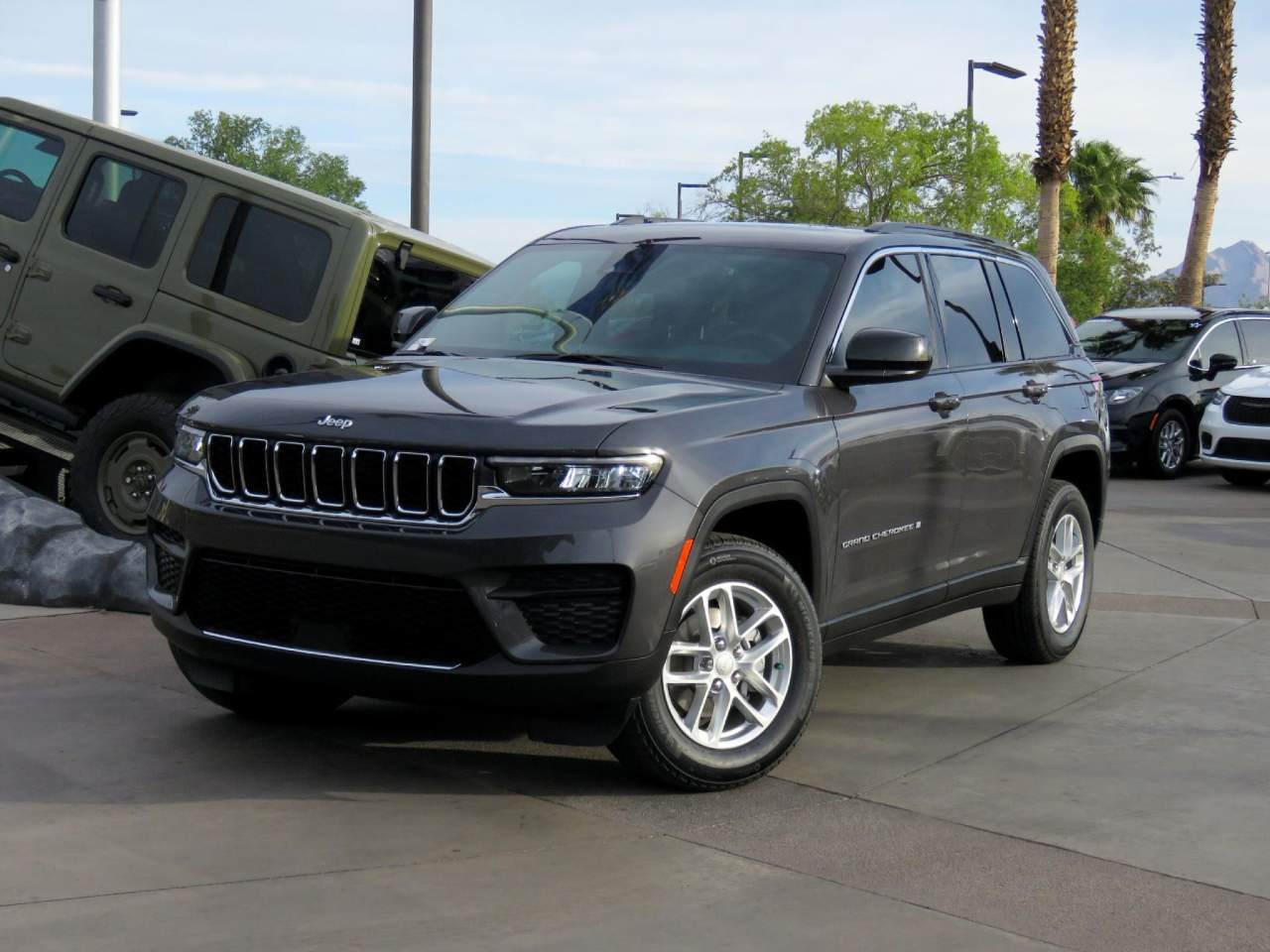 2026 Jeep Grand Cherokee Laredo X
