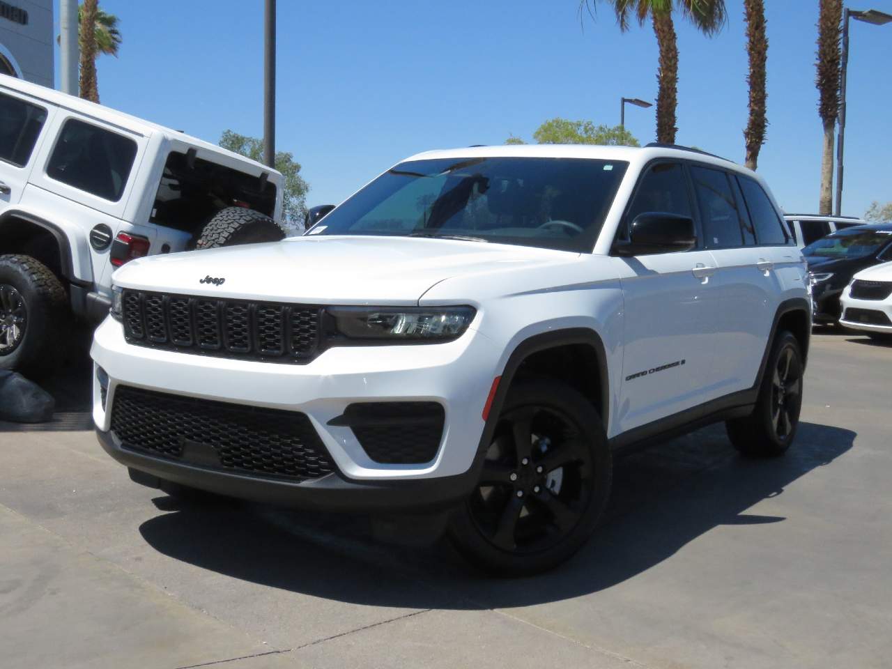 2023 Jeep Grand Cherokee Altitude