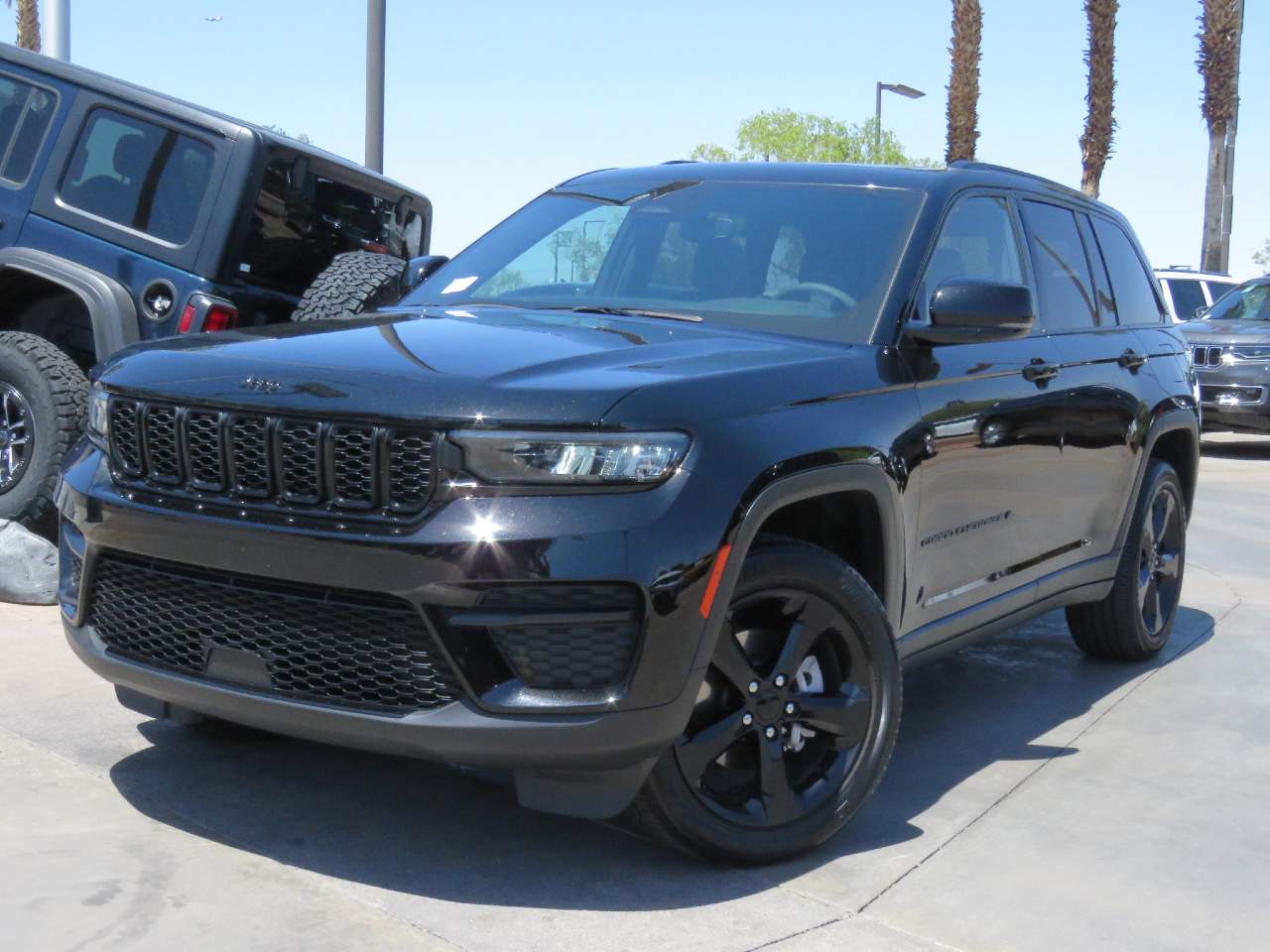 2023 Jeep Grand Cherokee Altitude