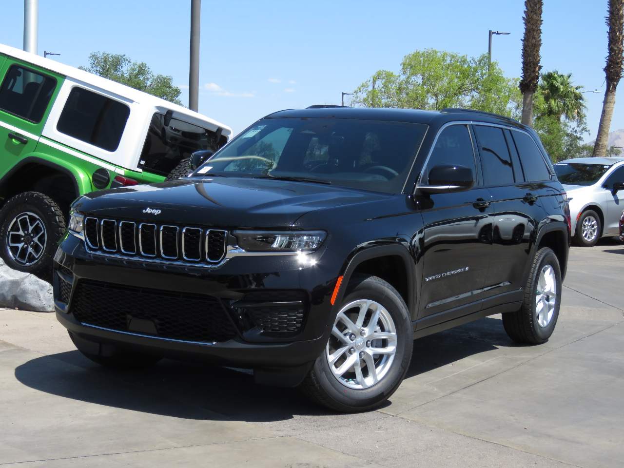 2026 Jeep Grand Cherokee Laredo X