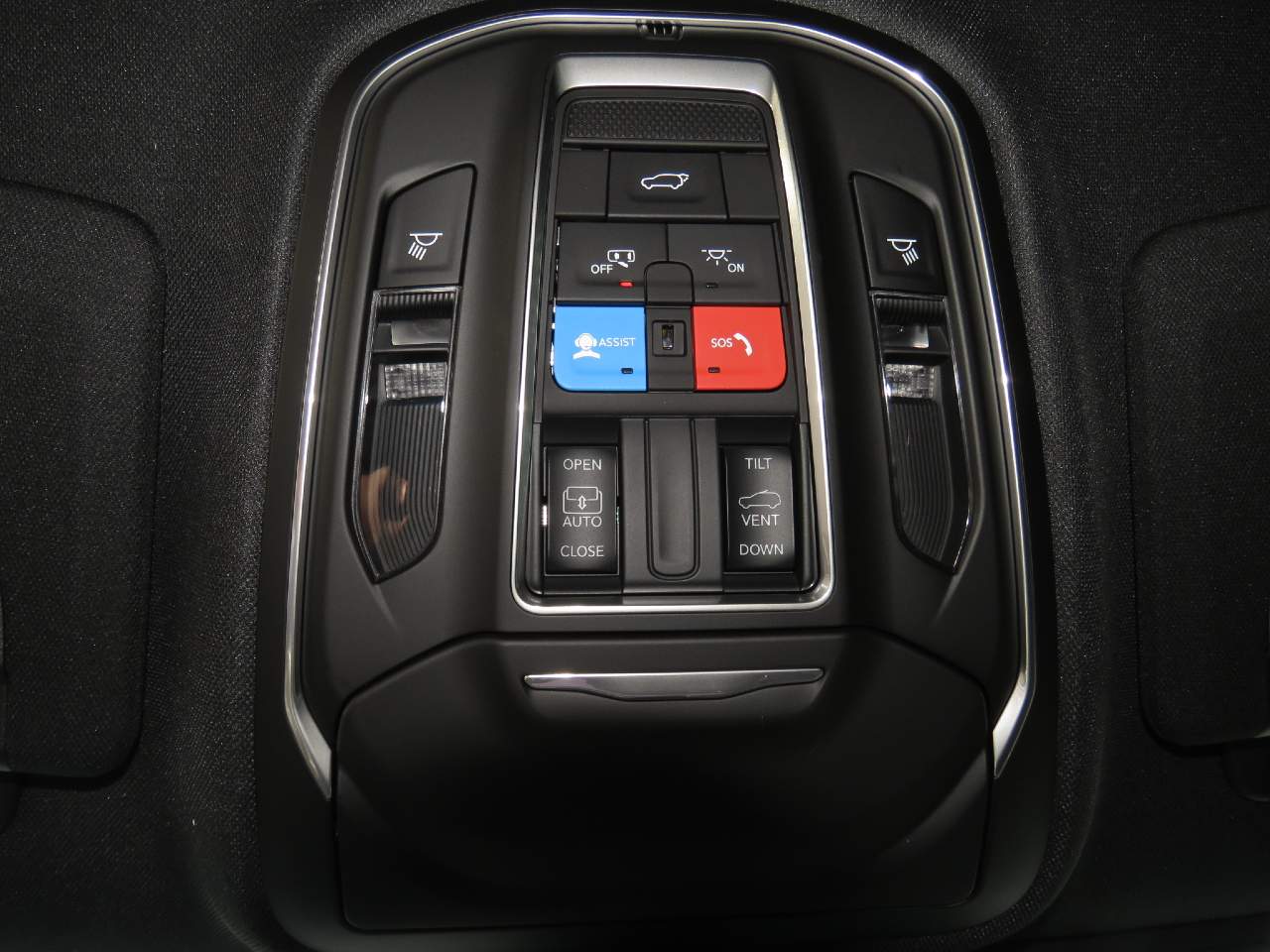 2026 Jeep Grand Cherokee Altitude