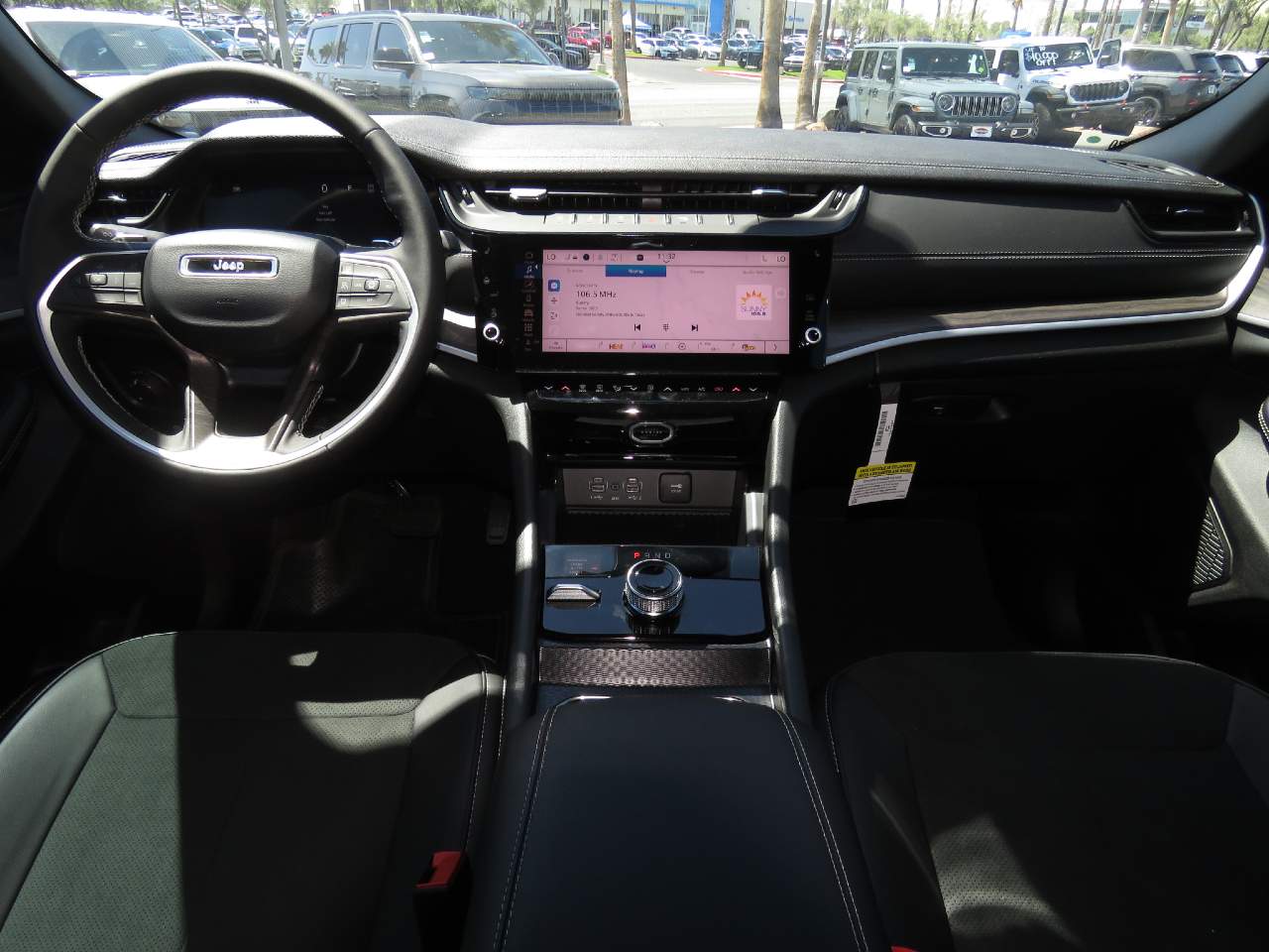 2026 Jeep Grand Cherokee Altitude