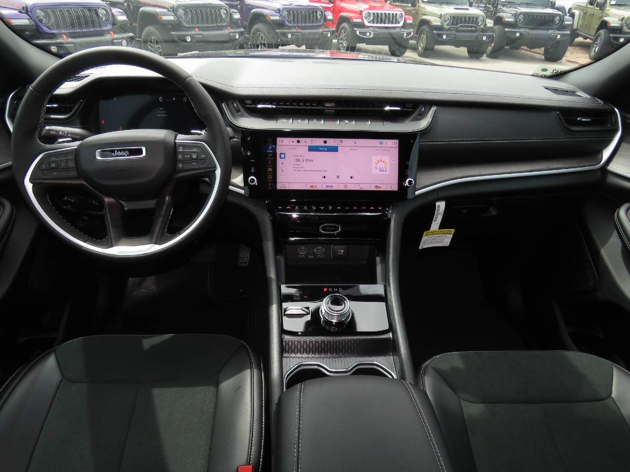 2026 Jeep Grand Cherokee Altitude