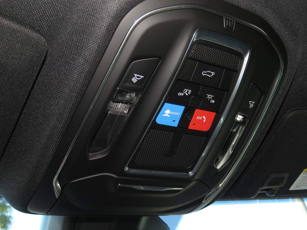 2026 Jeep Grand Cherokee Altitude