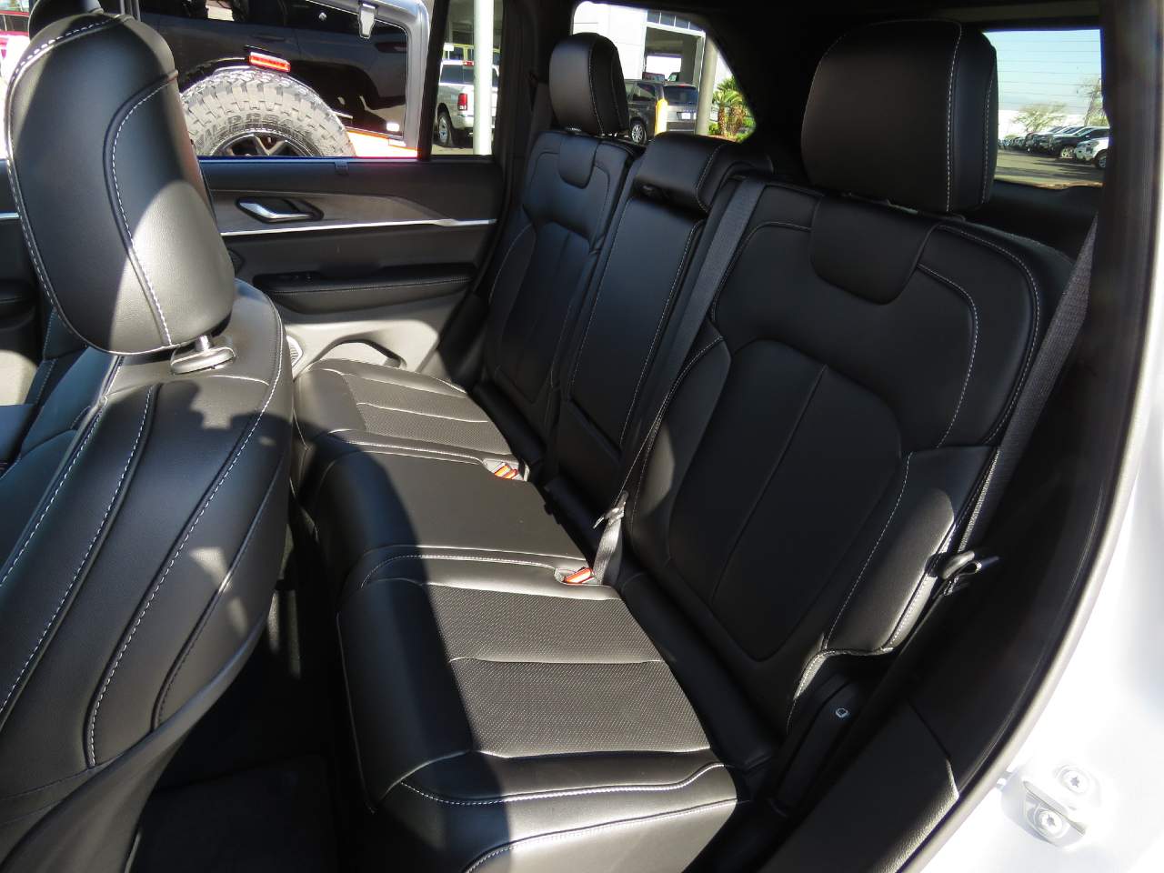 2025 Jeep Grand Cherokee Limited - Photo 10
