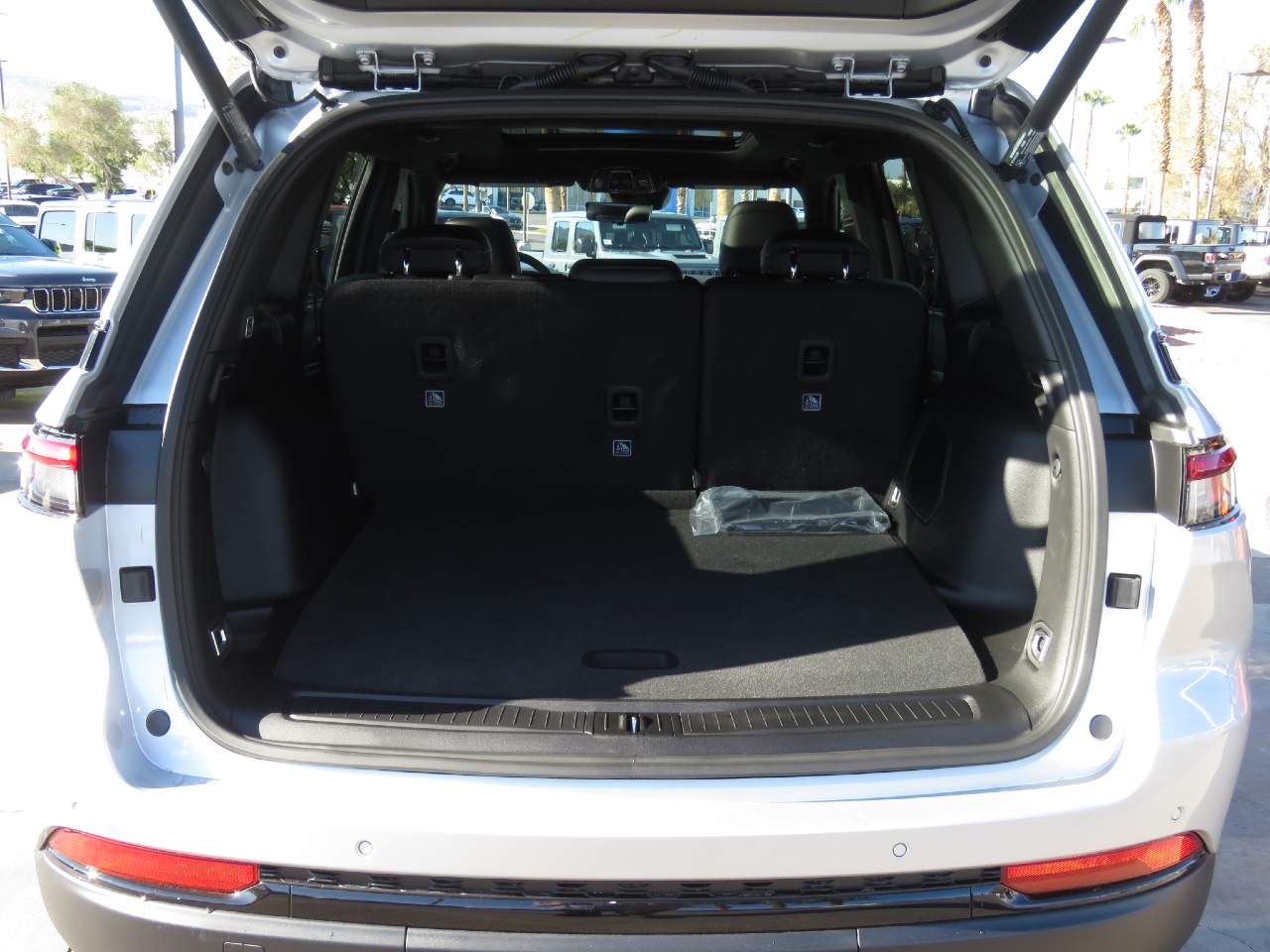 2025 Jeep Grand Cherokee Limited - Photo 20