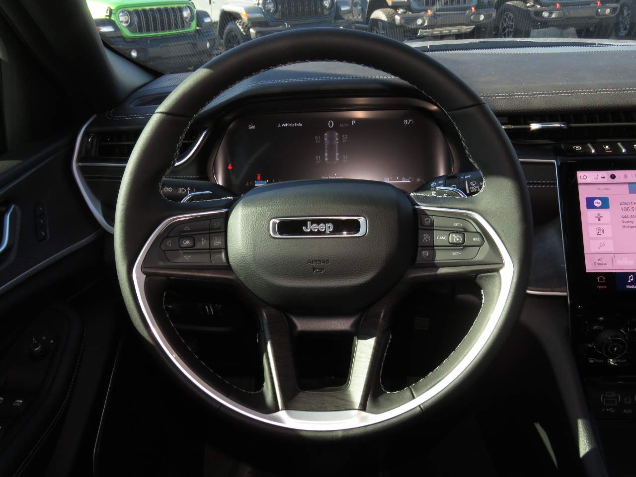 2025 Jeep Grand Cherokee Limited - Photo 22