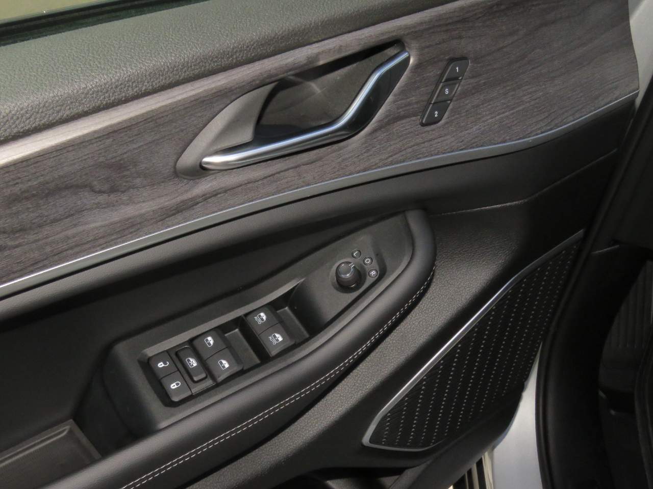 2025 Jeep Grand Cherokee Limited - Photo 21