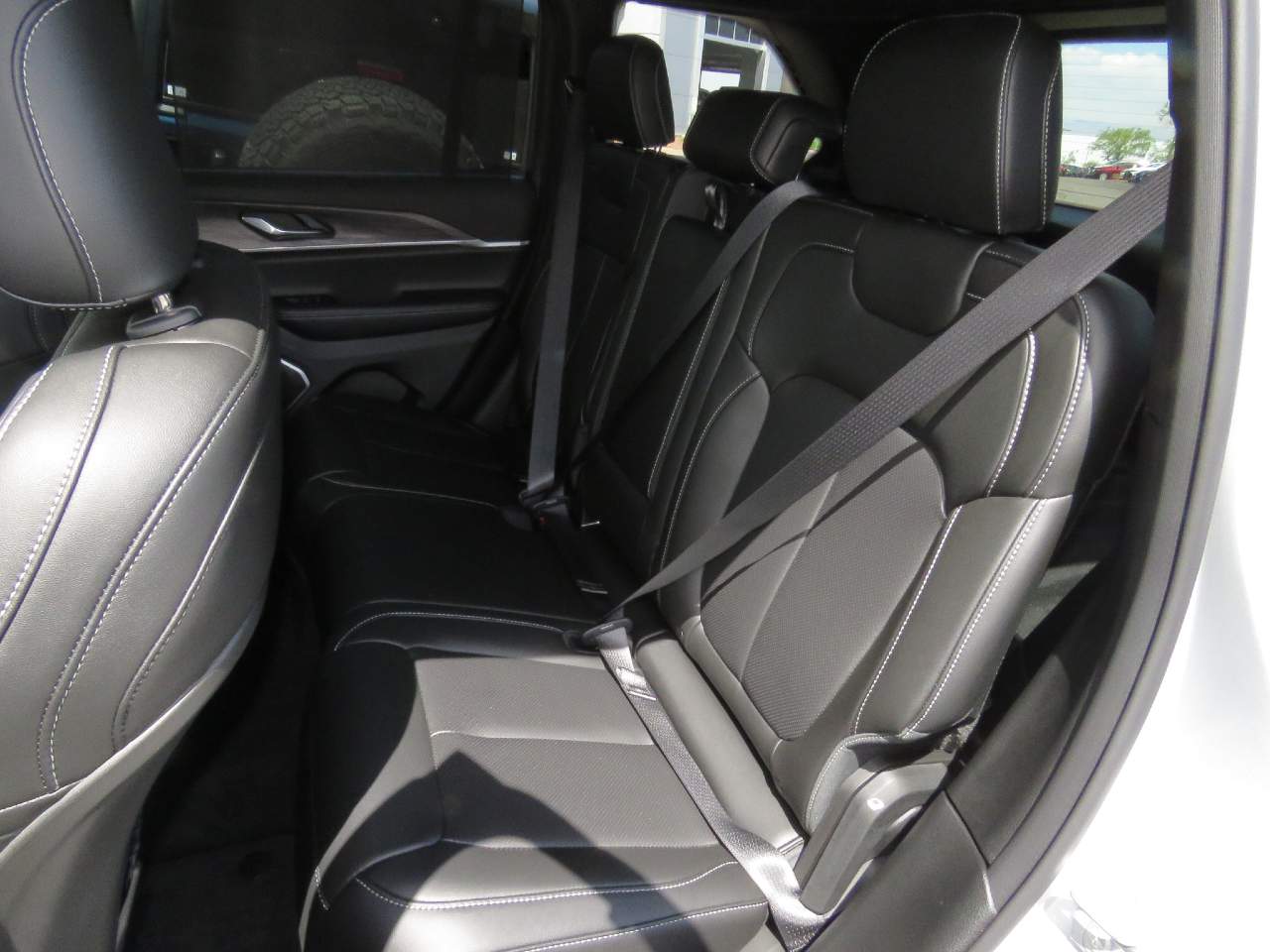 2025 Jeep Grand Cherokee Limited - Photo 9