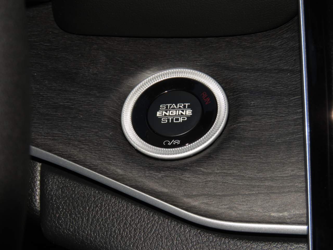 2025 Jeep Grand Cherokee Limited - Photo 24