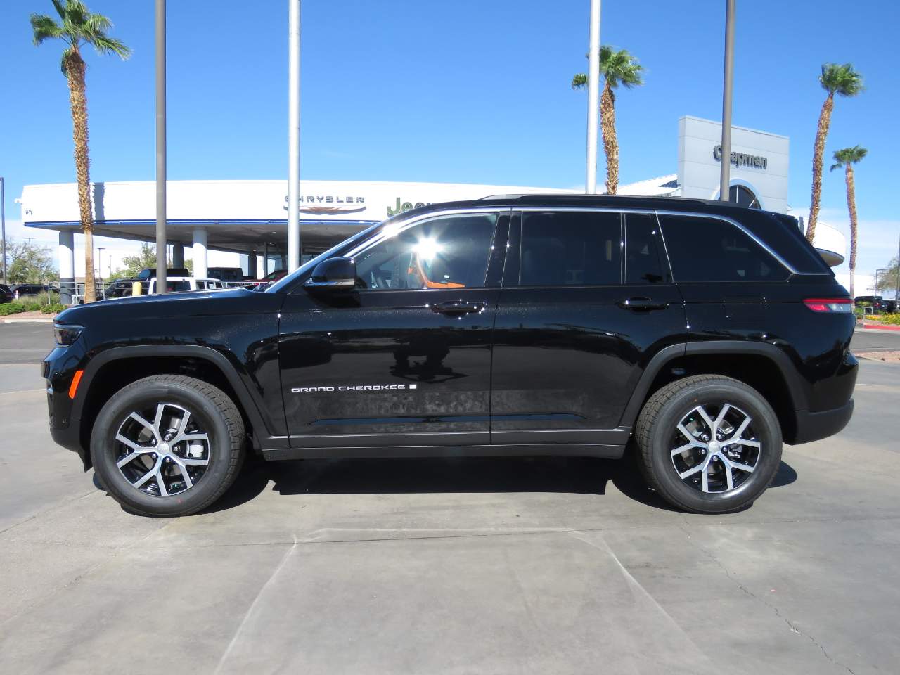 2025 Jeep Grand Cherokee Limited - Photo 16