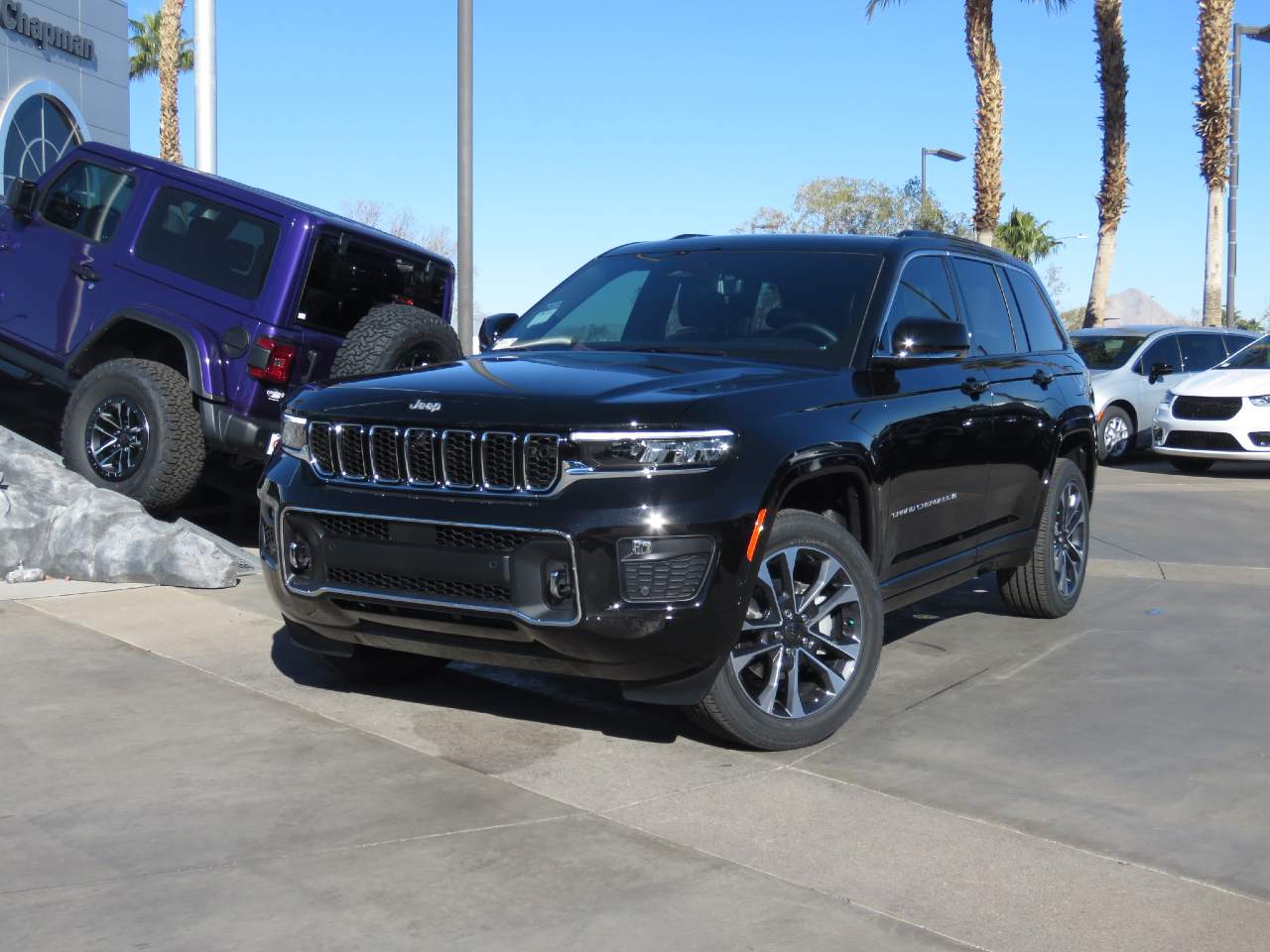 2025 Jeep Grand Cherokee Overland's photo