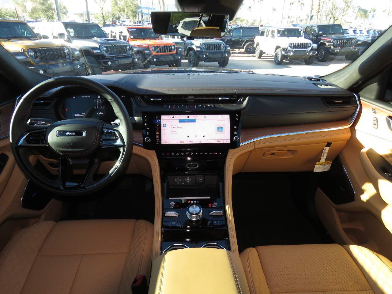 2027 Jeep Grand Cherokee Summit