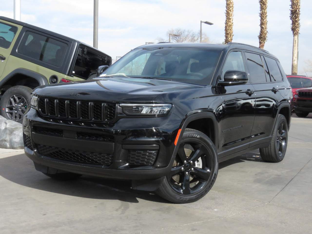 2023 Jeep Grand Cherokee L Altitude