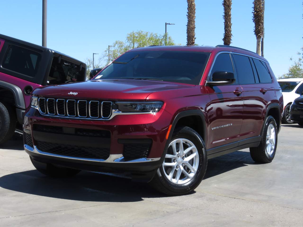2024 Jeep Grand Cherokee L Laredo