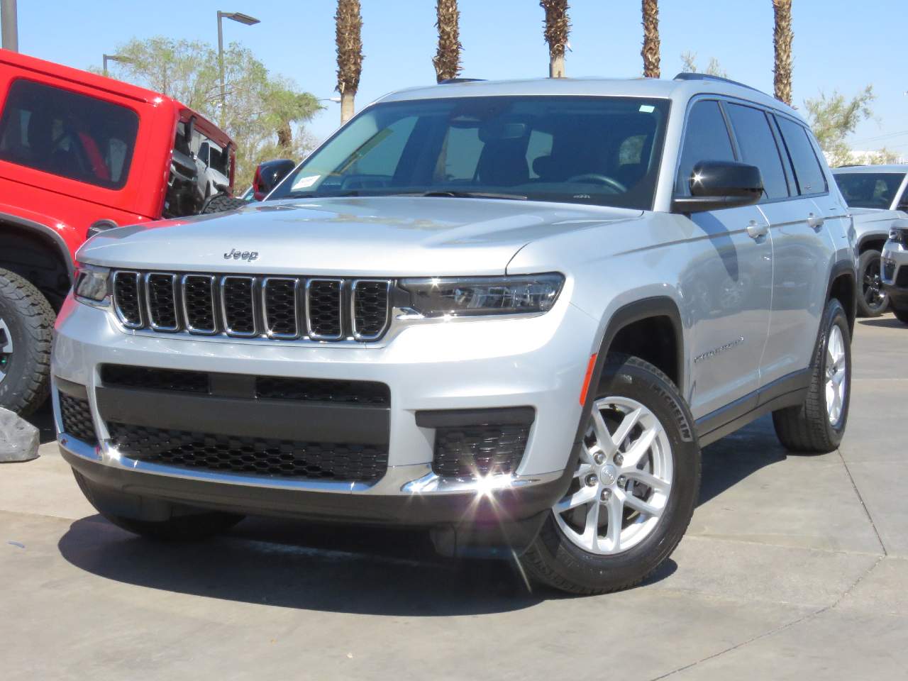 2021 Jeep Grand Cherokee L Laredo