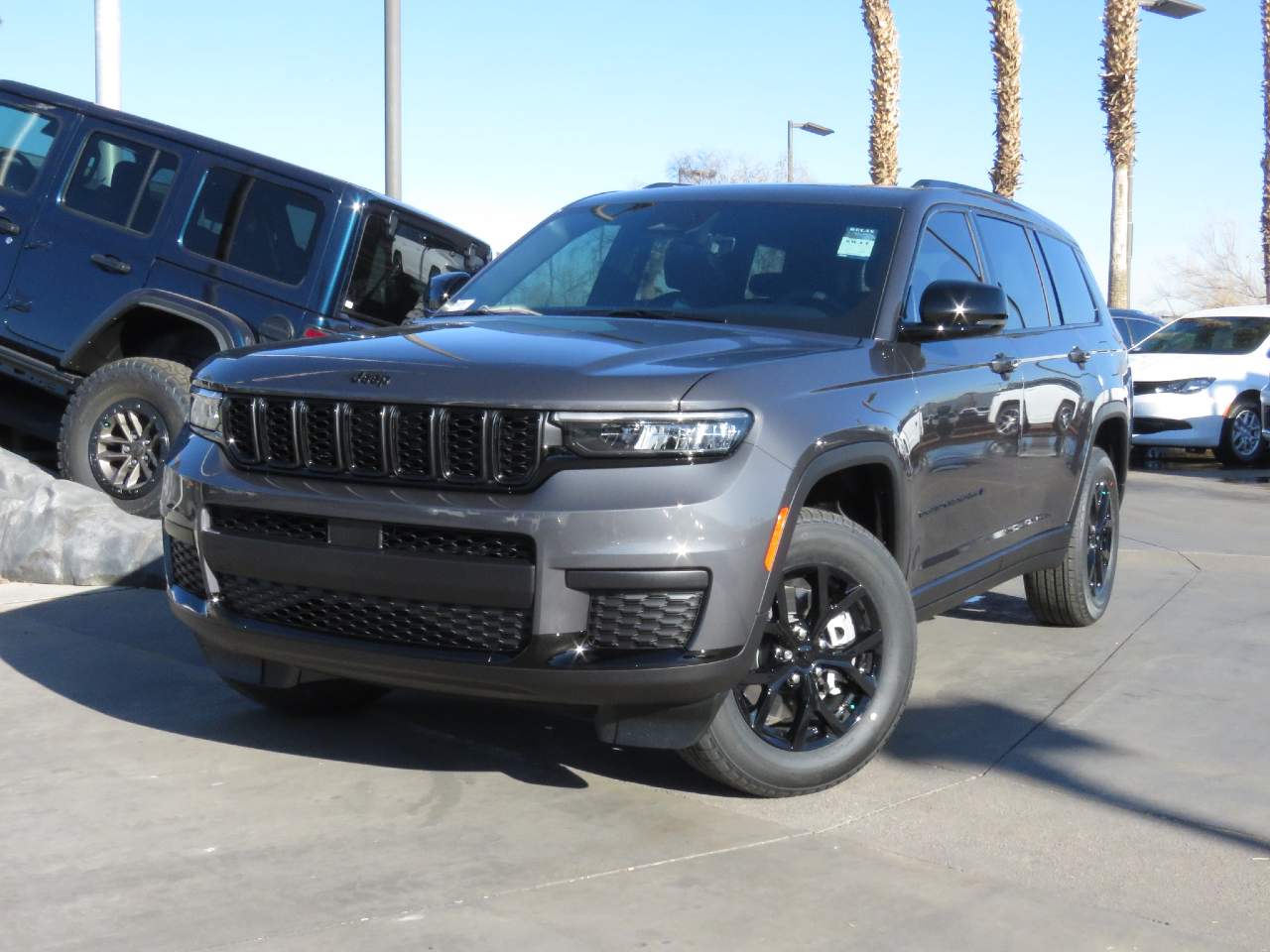 2025 Jeep Grand Cherokee L Laredo