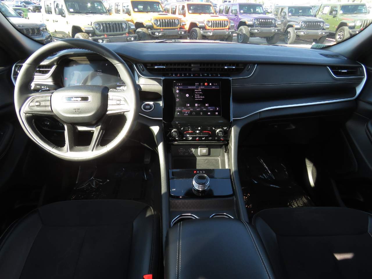 2023 Jeep Grand Cherokee L Altitude