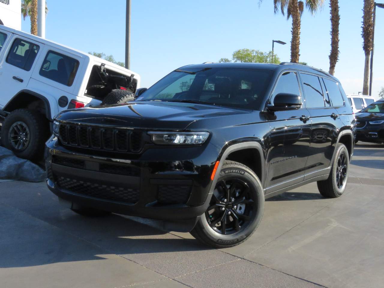 2025 Jeep Grand Cherokee L Laredo